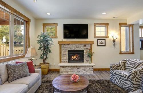 Cle Elum Ski Chalet | Golf Views, Game Room & Suncadia Pool Access