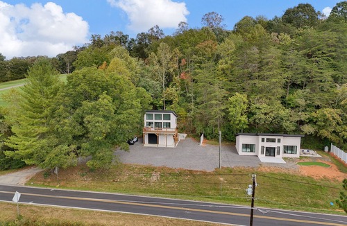 Mount Airy House | Golf Views Mount Airy