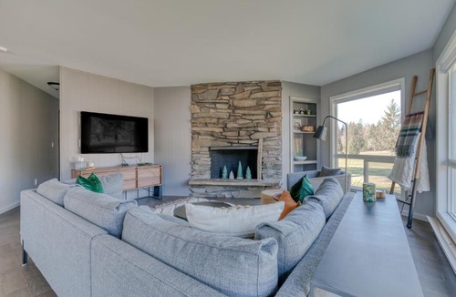 Welches Apartment | Golfer's Daydream