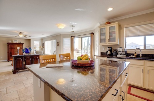 San Tan Valley House | Golfer's Oasis w/Balcony & BBQ in San Tan Valley