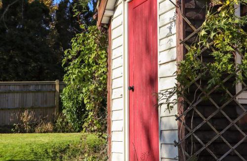 Abbess Roding House | Golford Cottage