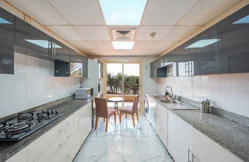 Al Hamra Village Apartment | Golfside Serenity: Stylish 1 BHK by FREE Holiday Homes