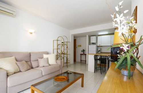 Cambrils Apartment | GONGORA Apartment
