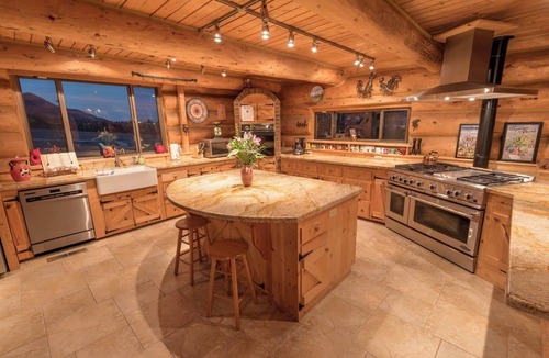 Baker City Cabin | Good Bear Ranch Mountain Retreat - Connect with What You Love