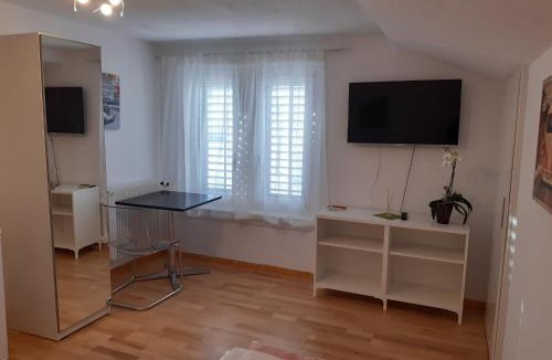 Reiden House | Good Bed Reiden