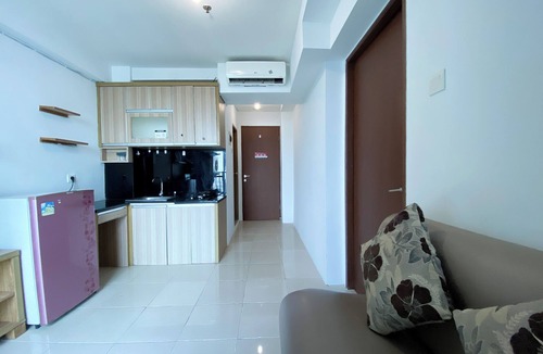 Kayu Putih Apartment | Good Deal And Homey 1Br Tifolia Apartment