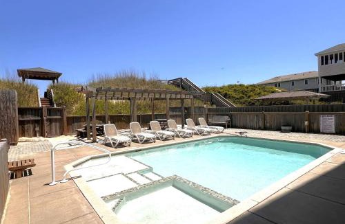 Nags Head House | Good Karma Retreat - Nags Head MP 15.5, Oceanfront, Elevator, Pool, Hot Tub, Pets OK, Flex Stays