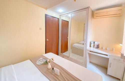 Kebagusan Apartment | Good Place and Homey at 2BR Kebagusan City Apartment By Travelio