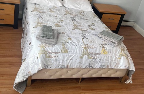 Lowell House | Good spot to have good rest