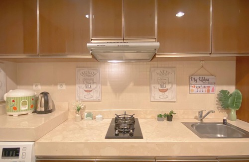 Cilandak Apartment | Good Studio Room At Kemang Village Apartment