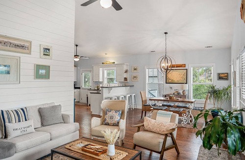 Beaufort House | Good Tides Getaway!