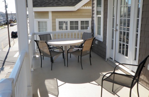 South End Condo | Good Times At The Beach - TWO WEEK MINIMUM VISIT