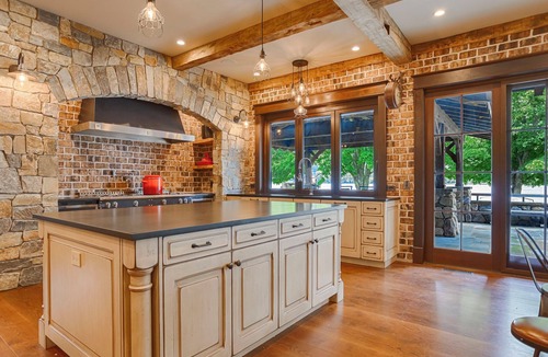 Penn Yan House | Good Times: Exquisite Lakefront Estate!