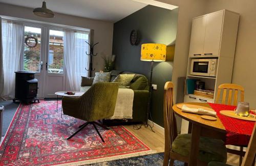 Christchurch Apartment | Good Vibes