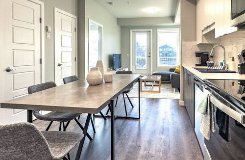 Inglewood Condo | Good vibes in Calgary! 1Bdrm 1Bth | Free parking