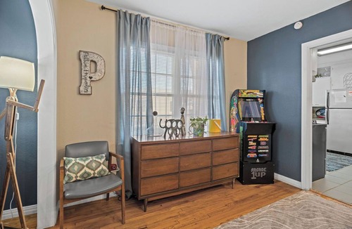 Lubbock House | Good Vibes Lubbock! Close to TTU and Covenant Hospital