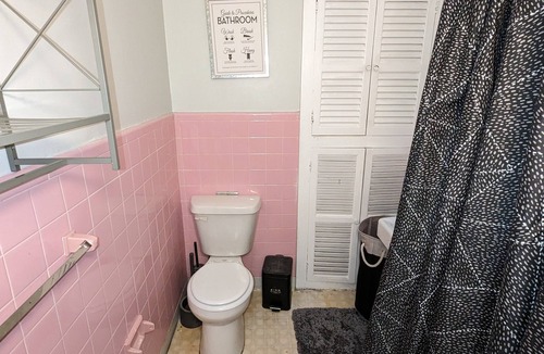 Frankford Apartment | Good Vibes