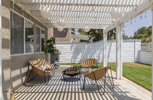 Santa Clarita House | GOODE.HOMES | Luxury Modern Home w/Jacuzzi