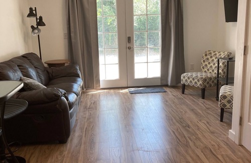 Cody Cottage | Goodturn Cottage