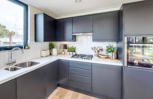 Appledram House | Goodwood accomodation with conceirge service