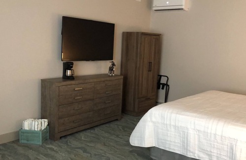Sister Bay Hotel | Goose & Twigs