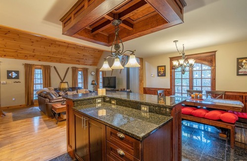 Jay House | Gooseberry Lodge | 4 Bed, 2 Bath