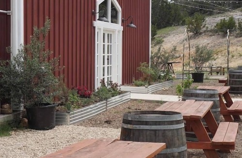 Bandera House | Gooseberry Shipping Container Room