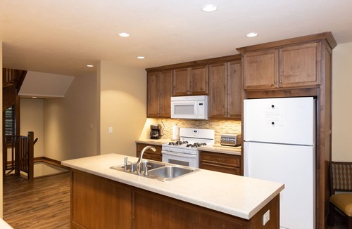 Baileys Harbor Hotel | Gordon Lodge