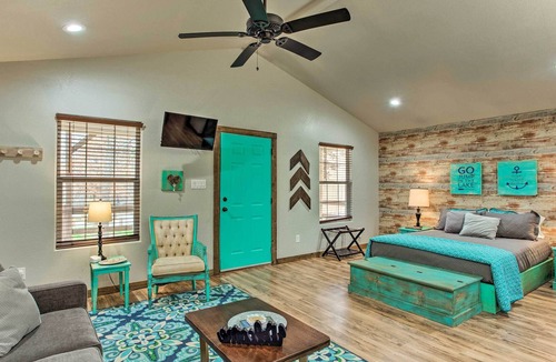 Gordonville Apartment | Gordonville Studio Near Golfing & Fishing!