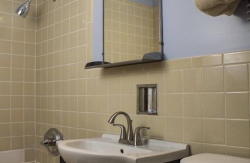 North Creek Hotel | Gore Mountain Lodge