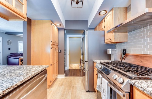 North Creek Cabin | Gore Mountain Retreat: Deck & Game Room