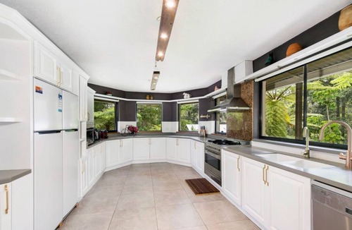 Galston House | "Gorge Castle" in forest landscape