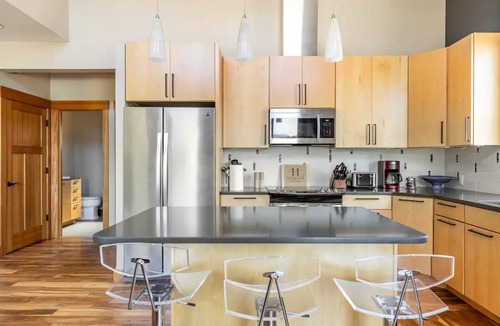 Mt. Hood - Columbia River Gorge House | GORGE-ous Hidden Riverview Escape