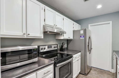 Shipyard Plantation House | Gorgeous 2 BR 2.5 BA Shipyard Townhouse