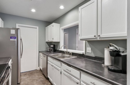 Shipyard Plantation House | Gorgeous 2 BR 2.5 BA Shipyard Townhouse