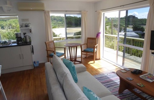 Te Tii House | Gorgeous 2 bed home - almost beach front