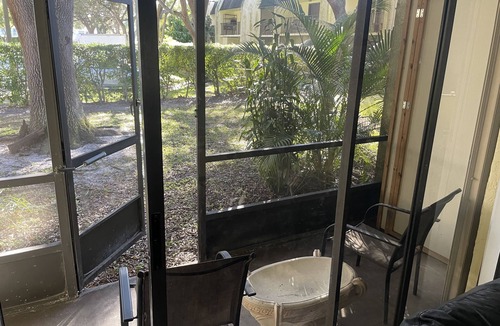 Deerfield Beach Condo | Gorgeous 2 Bedroom 2 Bath Condo
