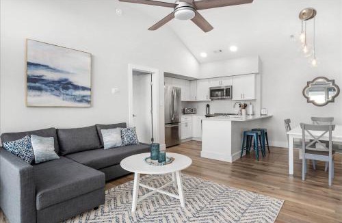 Heron Harbour Isle House | Gorgeous 2 bedroom at Seascape in prestigious Heron Harbour