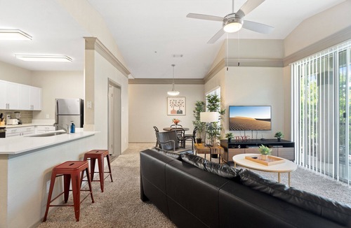 North Burnet Apartment | Gorgeous 2BR next to the Domain 4955