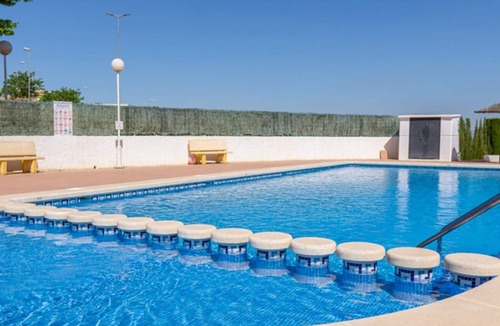 Quesada Apartment | Gorgeous 3 Bed En-Suite, Huge Roof Terrace overlooking Pool and La Marquesa Golf