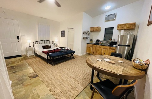 Austin Cottage | Gorgeous 3 cottage cluster, private homes with shared courtyard