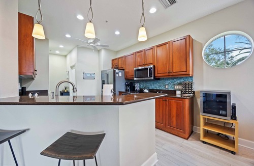 Palmer Ranch Condo | Gorgeous 3bedroom/2bathroom Condo in Palmer Ranch