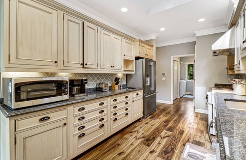 Sea Pines House | Gorgeous 4 Bedroom Sea Pines Home w/Private Pool Close to Beach - Sleeps 13