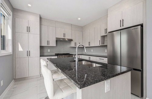 Kemptville House | Gorgeous 4 bedroom house in Golf Course Community