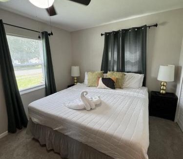 Sun Bay South House | Gorgeous 4 BR Pool Hot Tub Home All King Beds