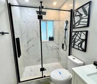 Sun Bay South House | Gorgeous 4 BR Pool Hot Tub Home All King Beds