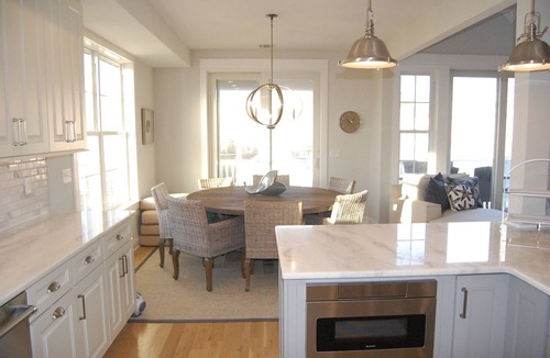 Beach Haven Gardens House | GORGEOUS 5 BEDROOM OCEANSIDE HOME!