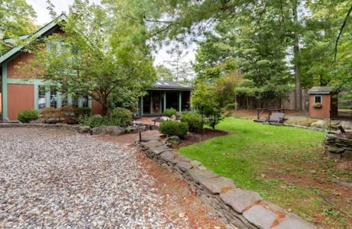 Walton Park House | Gorgeous 5BR lakefront home, private beach & dock