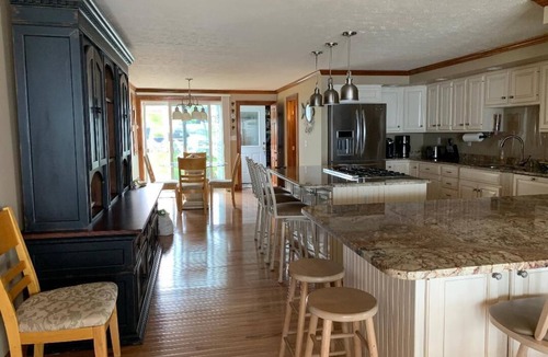 York Beach House | Gorgeous 6 Bedroom Ocean Front Home steps from Short Sands