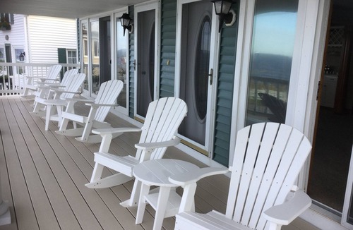 York Beach House | Gorgeous 6 Bedroom Ocean Front Home steps from Short Sands